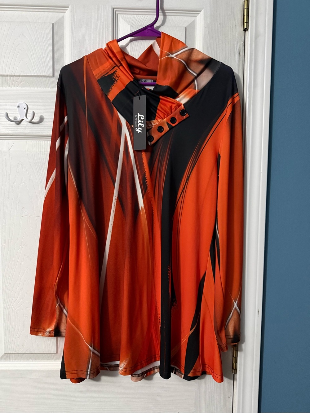 Lily Orange & Black Hooded Button-Accent Women's Top